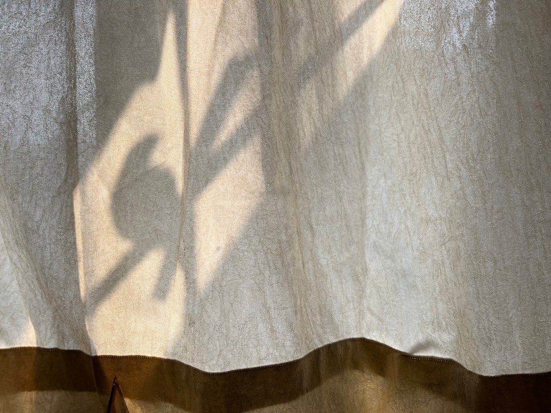 5 Common Mistakes with Natural Materials: Linen, Wood & Stone (And How to Avoid Them)