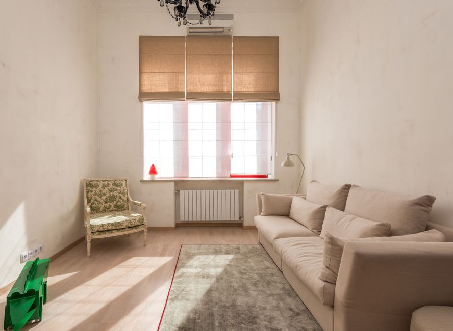 A Realistic Routine for Decluttering Rooms & Mindful Editing That Fits a Busy Life