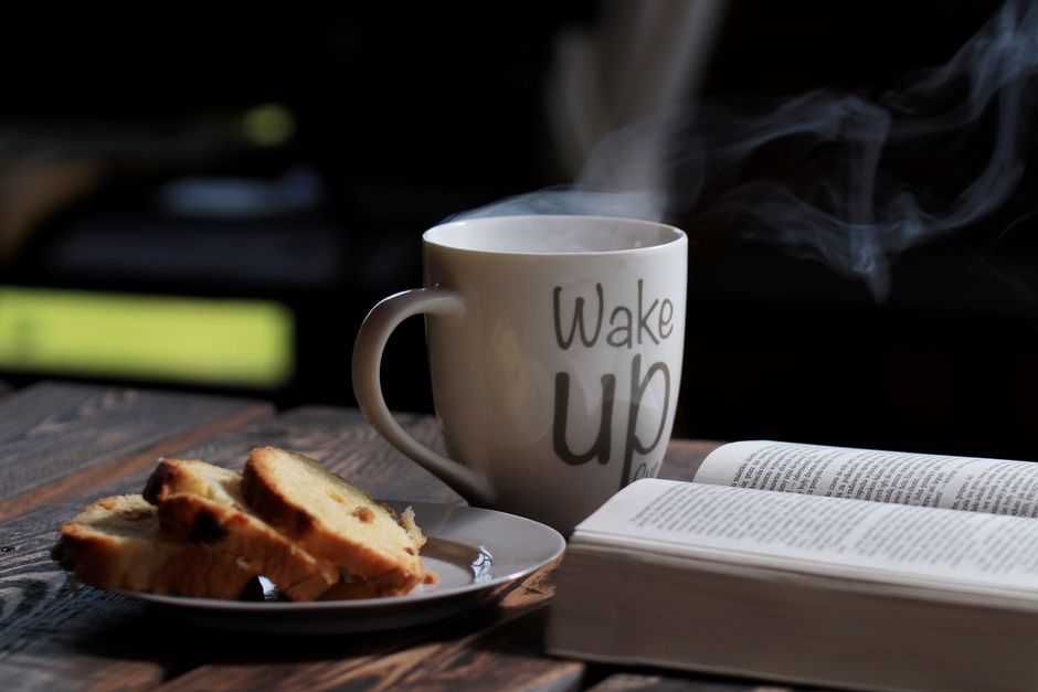 A Realistic Routine for Slow Morning Routines & Kitchen Calm That Fits a Busy Life